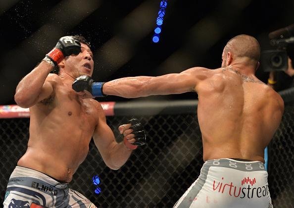 Imagens da grande luta entre Eddie Alvarez e Gilbert Melendez