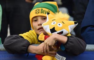 Torcedores do Peru e Brasil fizeram bonita festa no Chile para a estreia das selees na Copa Amrica