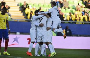 Seleo Boliviana abriu 3 a 0, levou dois gols e segurou presso incrvel no fim