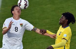 Fotos da vitria da Bolvia sobre o Equador por 3 a 2, em jogo vlido pelo Grupo A da Copa Amrica