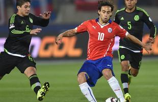 Imagens do empate entre Chile e Mxico, por 3 a 3, em Santiago
