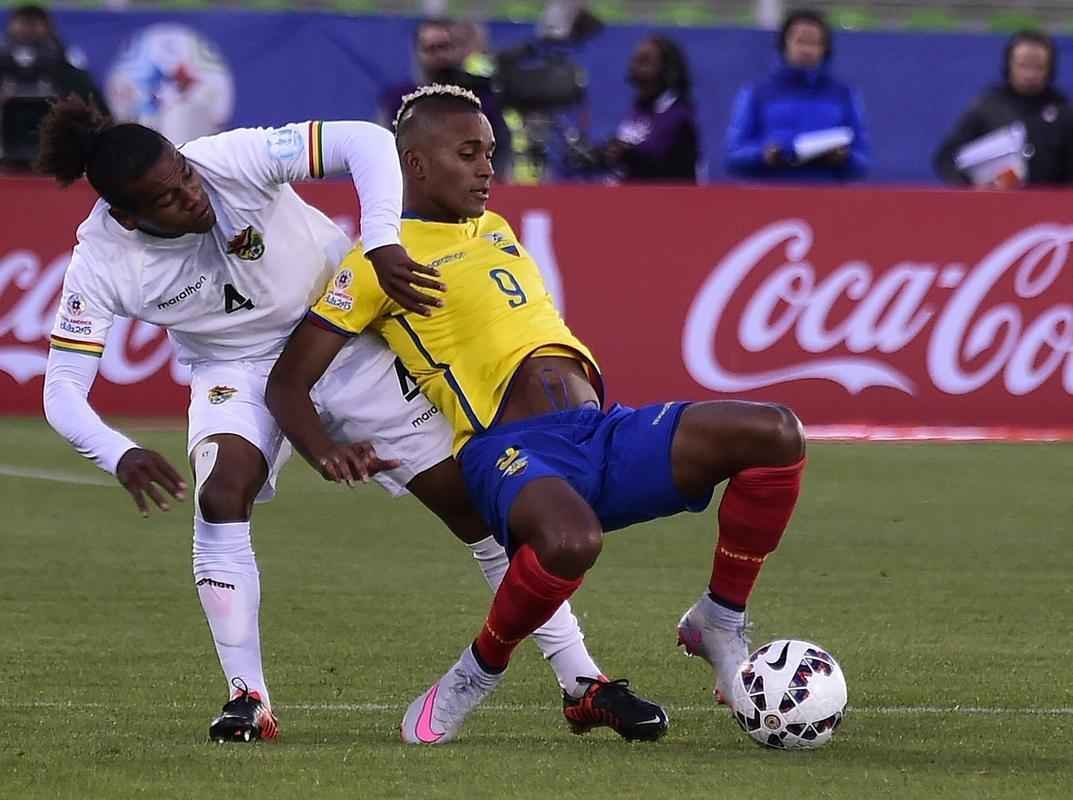 Com passagem pela base do Cruzeiro, Fidel Martnez no chegou a atuar nos profissionais. O equatoriano no confirmou a grande expectativa criada sobre ele, mas se tornou um bom jogador. Hoje, Fidel atua no futebol mexicano. Na Copa Amrica, o Equador soma duas derrotas e tem as chances de classificao reduzidas. 