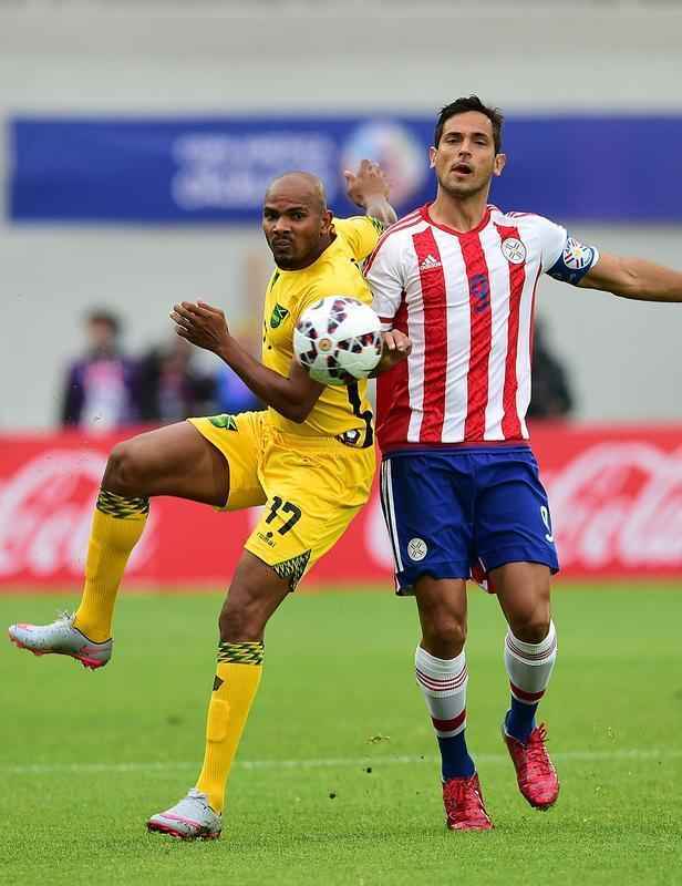 Fotos da vitria do Paraguai sobre a Jamaica por 1 a 0, em jogo vlido pelo Grupo B