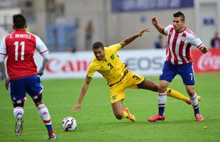 Fotos da vitria do Paraguai sobre a Jamaica por 1 a 0, em jogo vlido pelo Grupo B