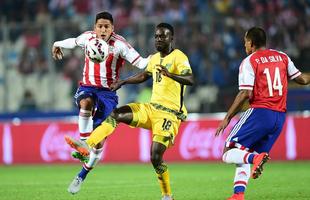 Fotos da vitria do Paraguai sobre a Jamaica por 1 a 0, em jogo vlido pelo Grupo B