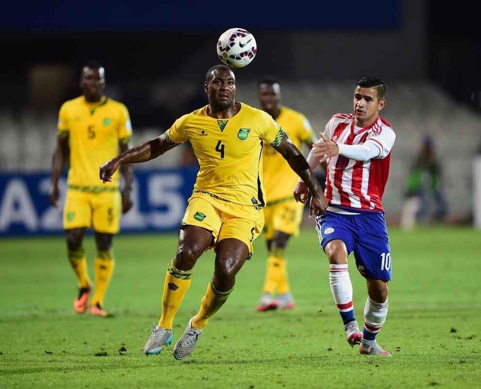 Fotos da vitria do Paraguai sobre a Jamaica por 1 a 0, em jogo vlido pelo Grupo B