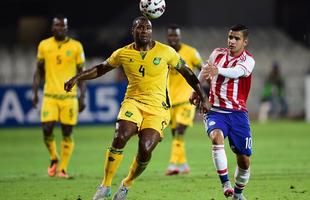 Fotos da vitria do Paraguai sobre a Jamaica por 1 a 0, em jogo vlido pelo Grupo B