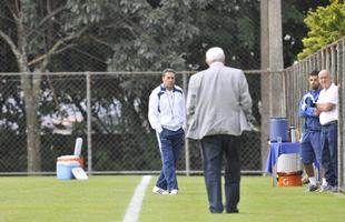 Treinador e presidente do Cruzeiro tiveram longo dilogo na tarde desta tera-feira
