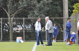 Treinador e presidente do Cruzeiro tiveram longo dilogo na tarde desta tera-feira