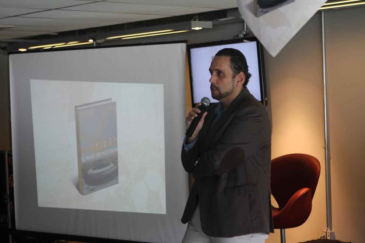 Fotos do lanamento do projeto livro do Mineiro