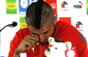 Arturo Vidal concedeu entrevista, mostrou arrependimento e pediu desculpas ao povo chileno