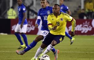 Imagens de Brasil x Colmbia pelo Grupo C da Copa Amrica