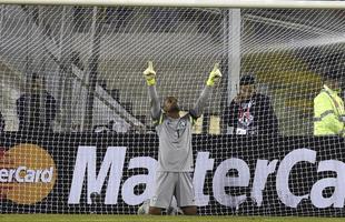 Imagens de Brasil x Colmbia pelo Grupo C da Copa Amrica