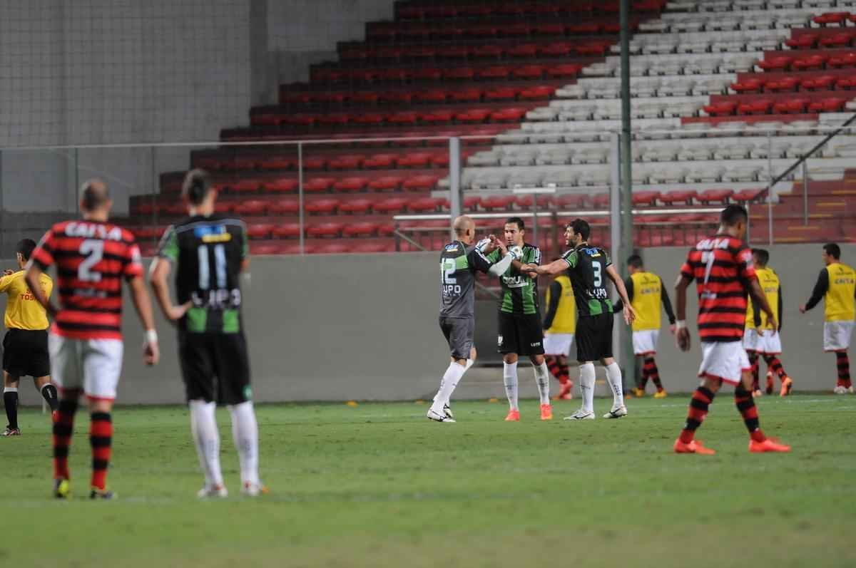 Fotos de Amrica x Atltico-GO, no Independncia, pela oitava rodada da Srie B (crdito: Gladyston Rodrigues/EM/D.A Press)