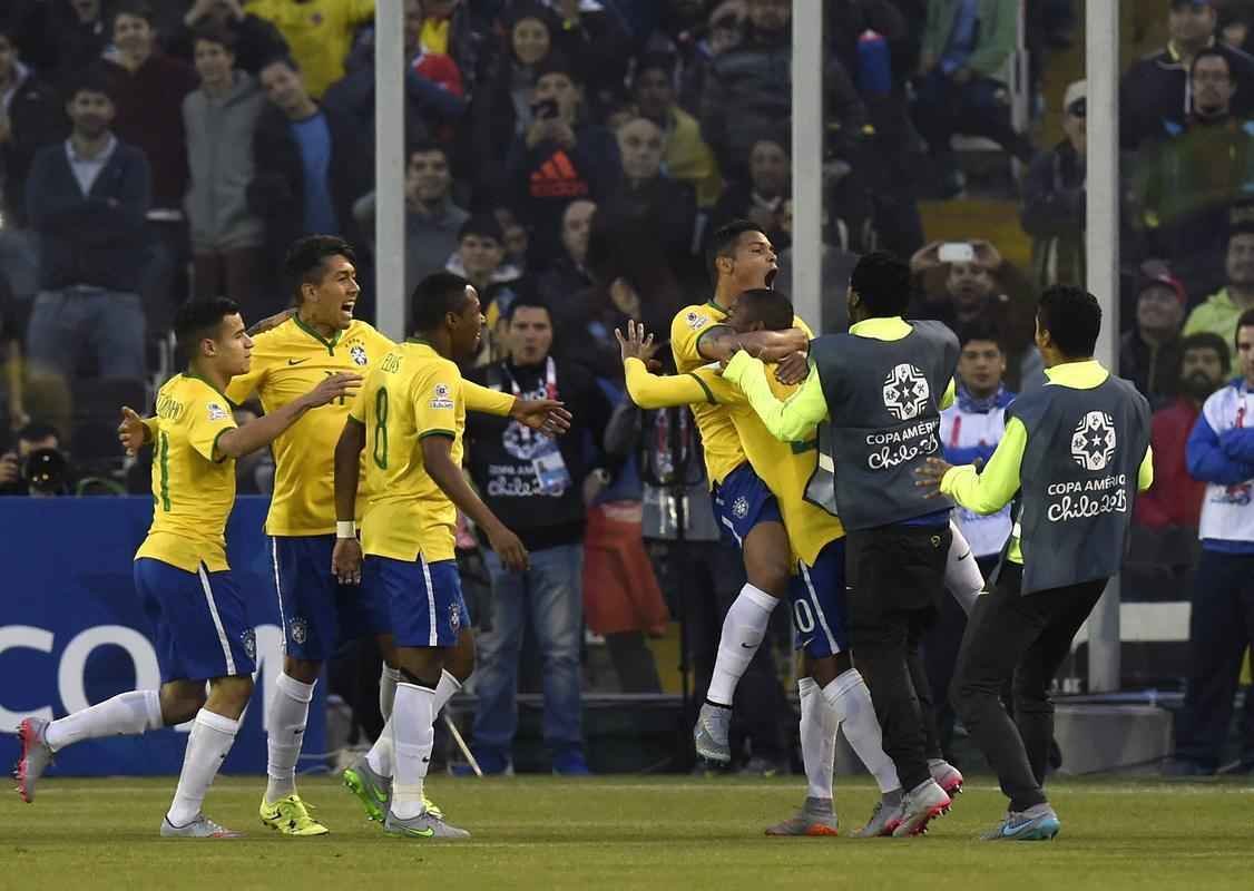 Brasil e Venezuela jogaram pelo Grupo C da Copa Amrica para definir os ltimos classificados para as quartas-de-final da competio