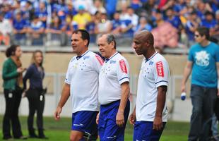 Despedida de Alex contou com os dolos de 2003 e de outras pocas do Cruzeiro