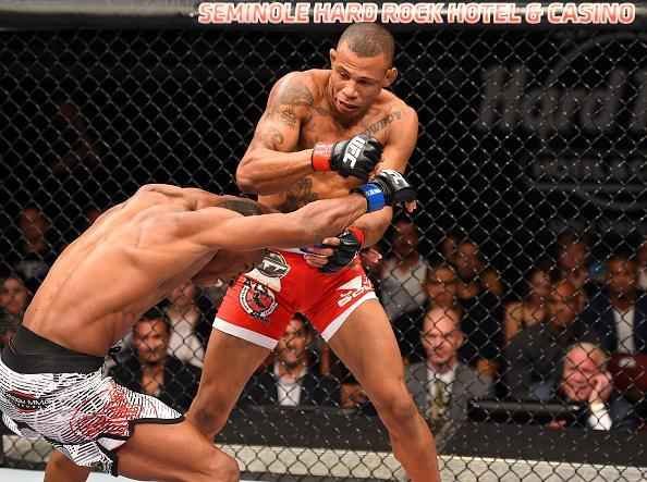 Imagens do card preliminar do UFC Fight Night 70 em Hollywood