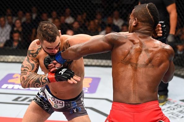 Imagens do card principal do UFC Fight Night 70, em Hollywood