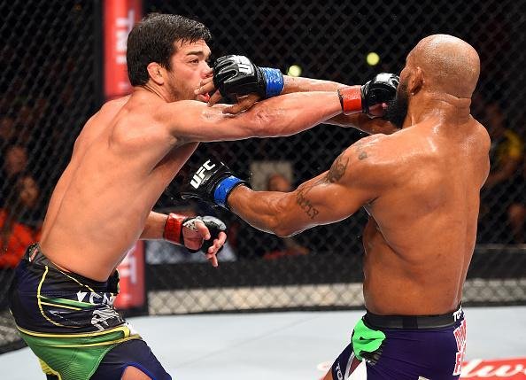 Imagens da vitria de Yoel Romero sobre Lyoto Machida no UFC em Hollywood