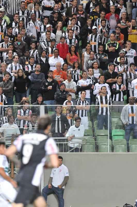 Fotos da torcida do Atltico no Independncia durante a partida contra o Coritiba, pela 10 rodada do Campeonato Brasileiro