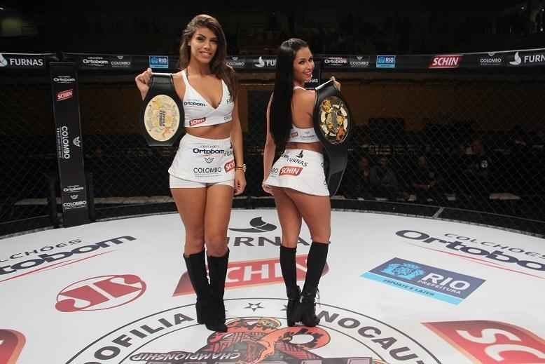 Quarteto de ring girls rouba a cena no Jungle Fight 79