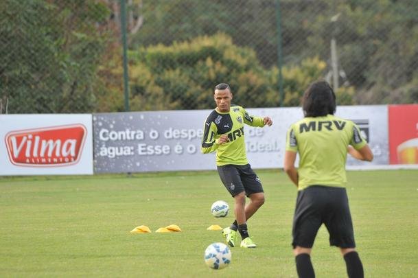 Lateral Patric durante atividade na Cidade do Galo