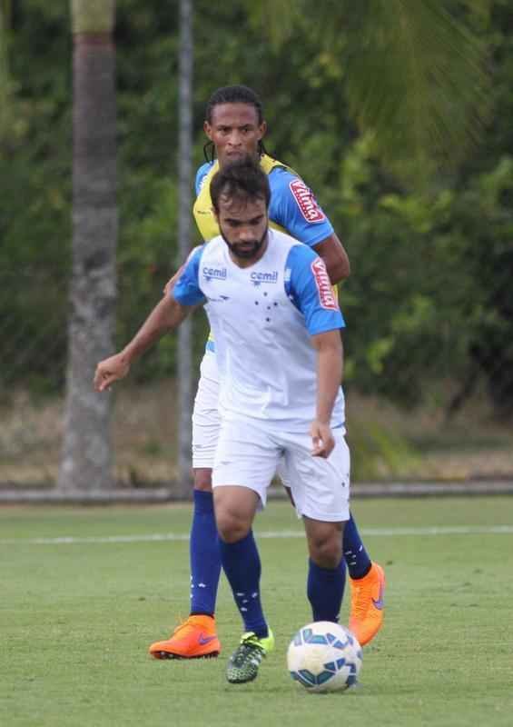 Time celeste realizou atividade recreativa antes de viajar para o Rio de Janeiro