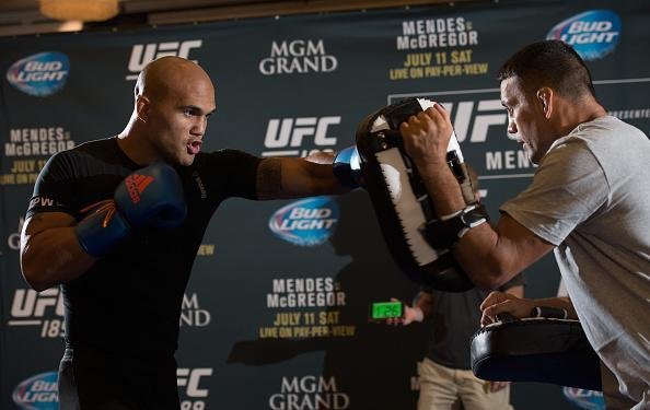 Imagens do treino aberto do UFC 189, em Las Vegas - Robbie Lawler na atividade
