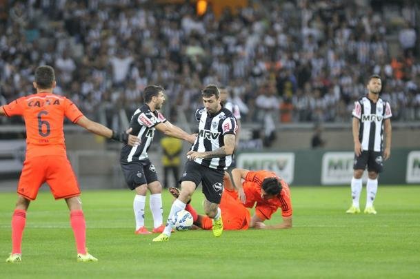 Imagens da partida entre Atltico e Sport, pela 12 rodada do Campeonato Brasileiro 