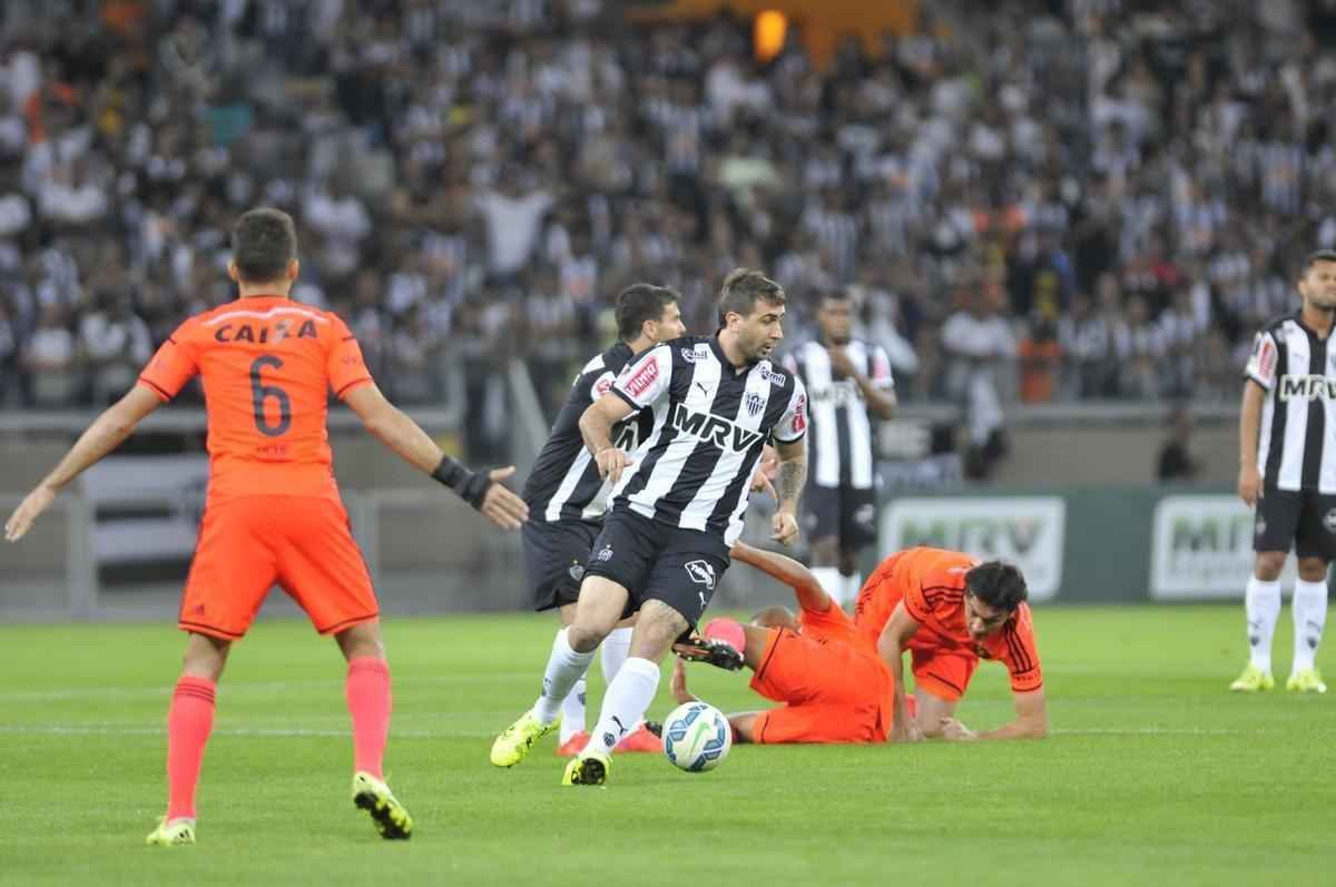 Imagens da partida entre Atltico e Sport, pela 12 rodada do Campeonato Brasileiro 