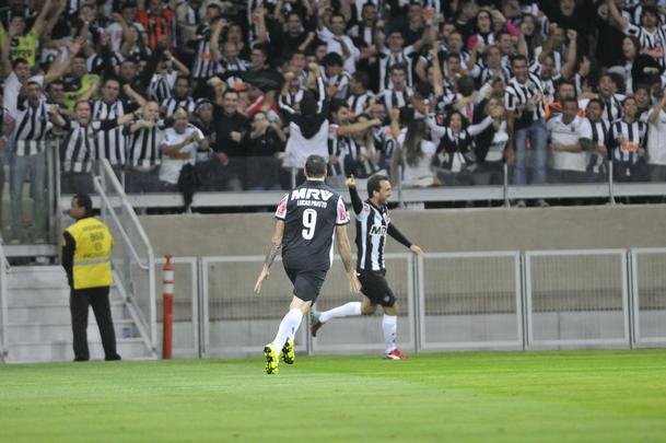 Imagens da partida entre Atltico e Sport, pela 12 rodada do Campeonato Brasileiro 
