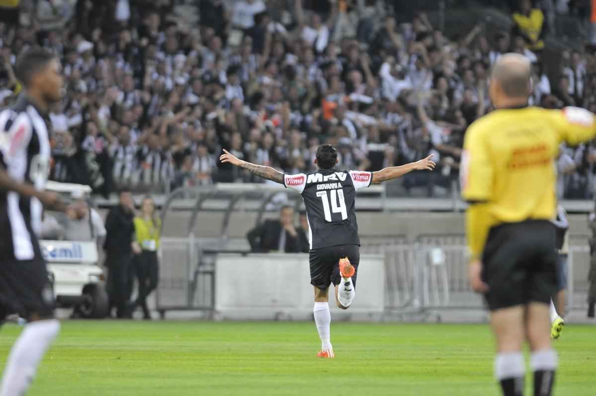 Imagens da partida entre Atltico e Sport, pela 12 rodada do Campeonato Brasileiro 