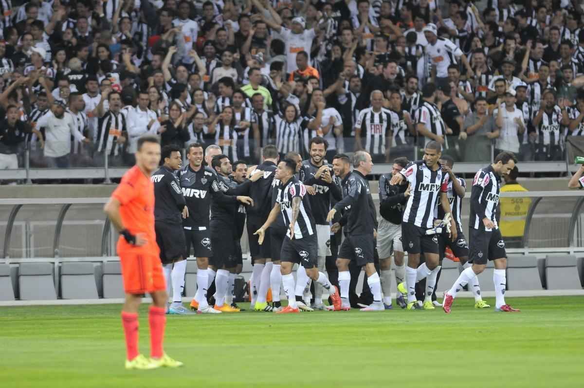 Imagens da partida entre Atltico e Sport, pela 12 rodada do Campeonato Brasileiro 