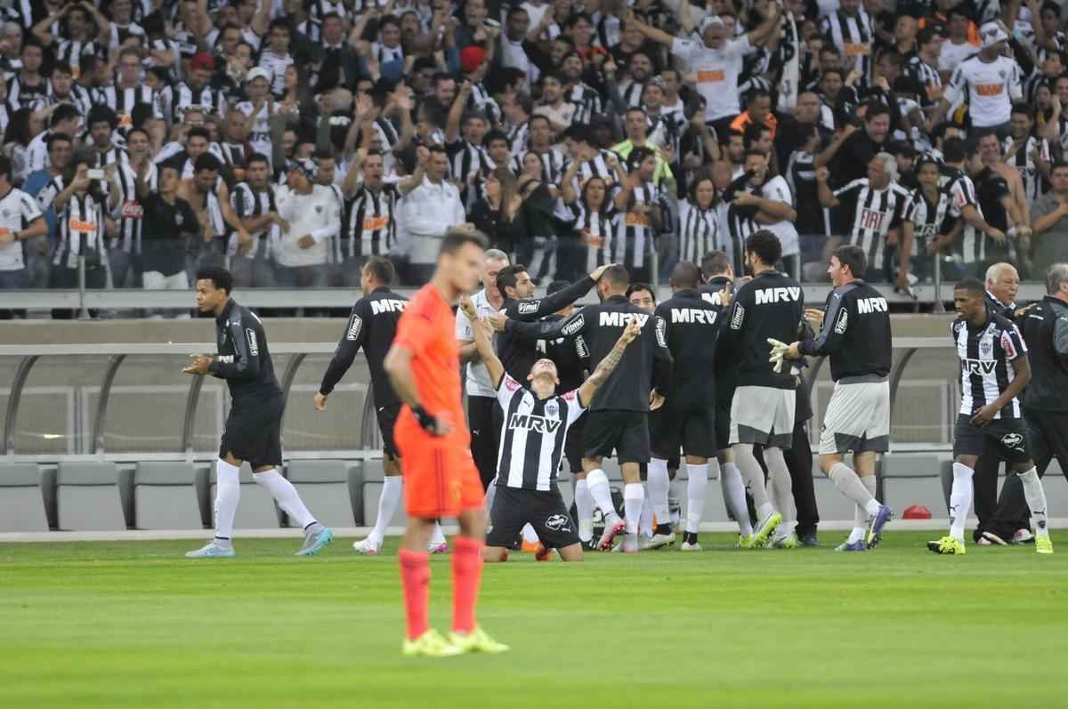 Imagens da partida entre Atltico e Sport, pela 12 rodada do Campeonato Brasileiro 