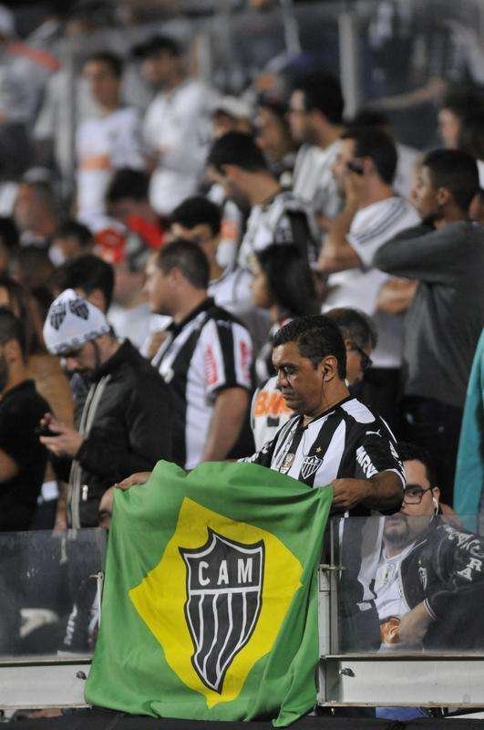 Mais de 50 mil pessoas apoiaram o Atltico contra o Sport, no Mineiro