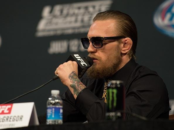 Imagens da coletiva pr-lutas do UFC 189, em Las Vegas - Conor McGregor fala com a mdia