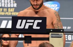 Veja imagens da pesagem e encaradas do UFC 189 - Chad Mendes