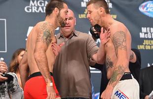 Veja imagens da pesagem e encaradas do UFC 189 - Matt Brown e Tim Means