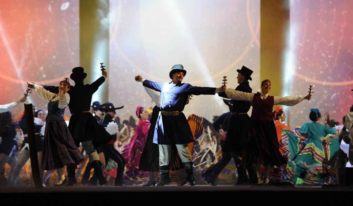 Veja as belas imagens da abertura do Pan de Toronto 2015