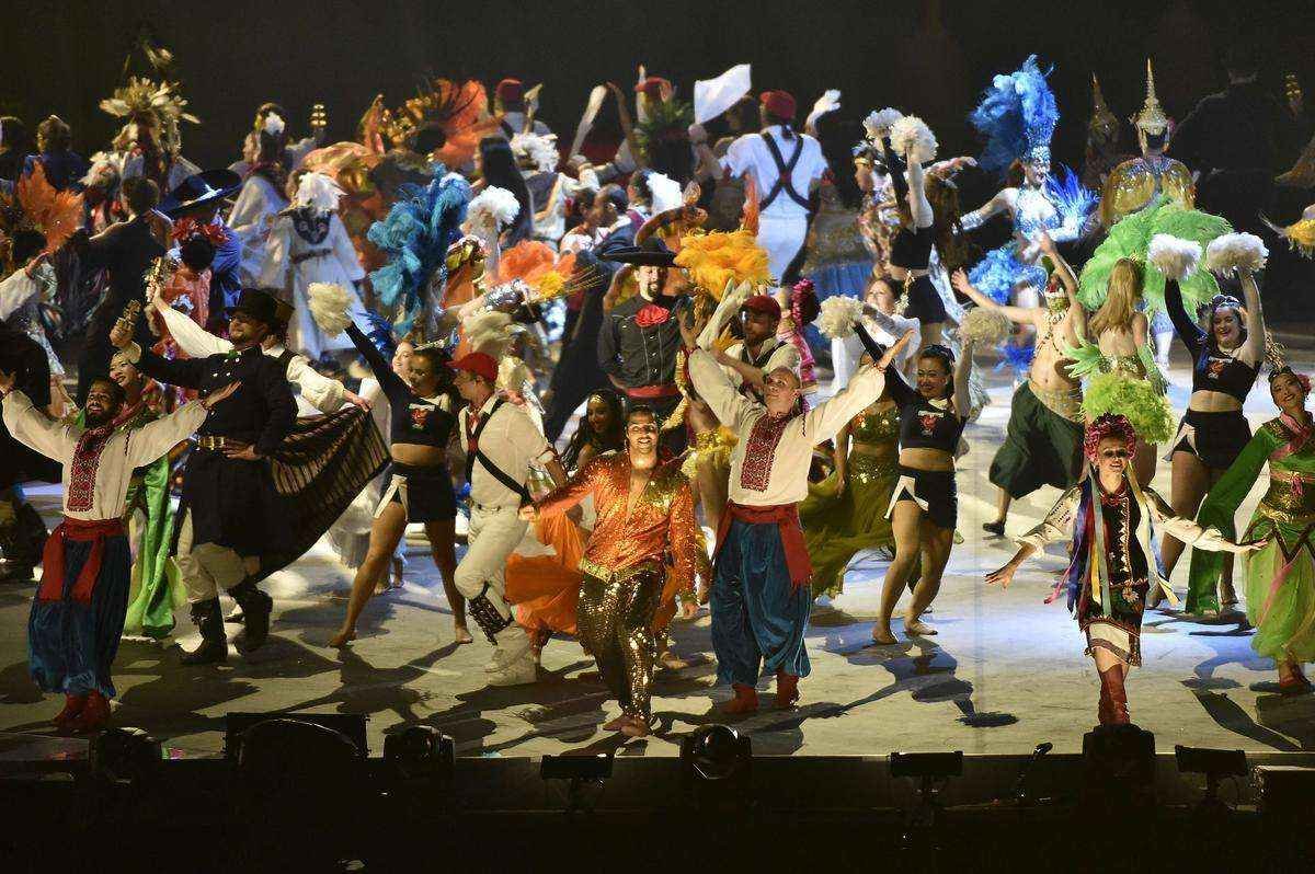 Veja as belas imagens da abertura do Pan de Toronto 2015