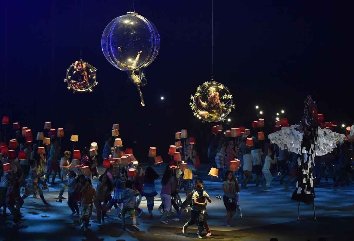 Veja as belas imagens da abertura do Pan de Toronto 2015