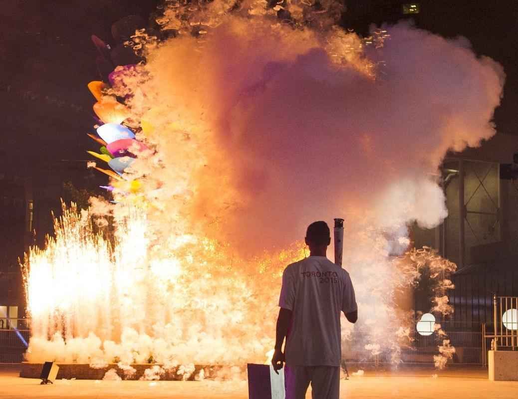 Veja as belas imagens da abertura do Pan de Toronto 2015