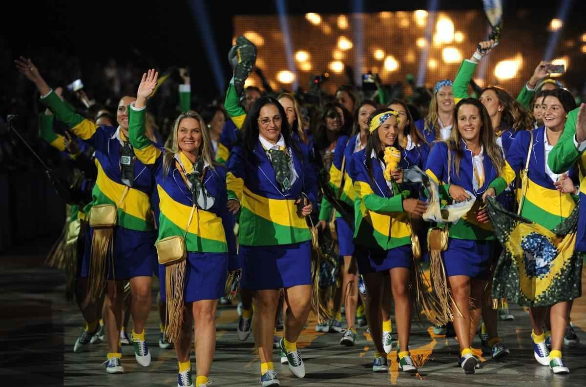 Veja fotos da participao do Time Brasil na abertura do Pan 2015