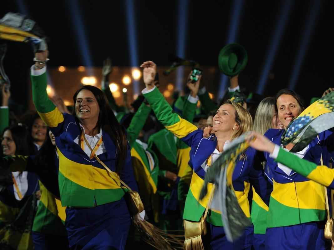 Veja fotos da participao do Time Brasil na abertura do Pan 2015