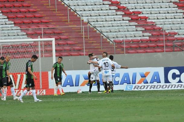 Fotos de Amrica x ABC, no Independncia, pela 12 rodada da Srie B do Campeonato Brasileiro