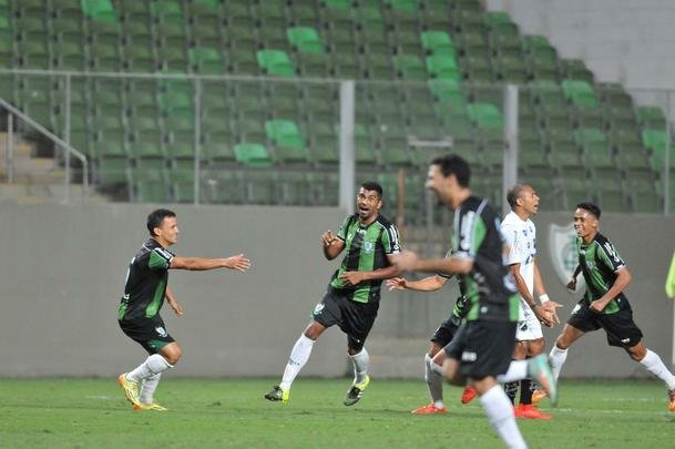 Fotos de Amrica x ABC, no Independncia, pela 12 rodada da Srie B do Campeonato Brasileiro