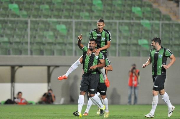 Fotos de Amrica x ABC, no Independncia, pela 12 rodada da Srie B do Campeonato Brasileiro