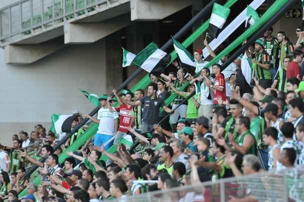 Fotos da torcida na partida entre Amrica e ABC, no Independncia, pela Srie B do Brasileiro