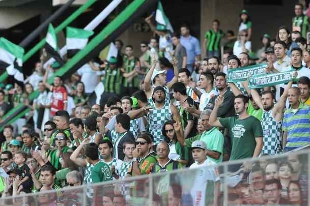 Fotos da torcida na partida entre Amrica e ABC, no Independncia, pela Srie B do Brasileiro