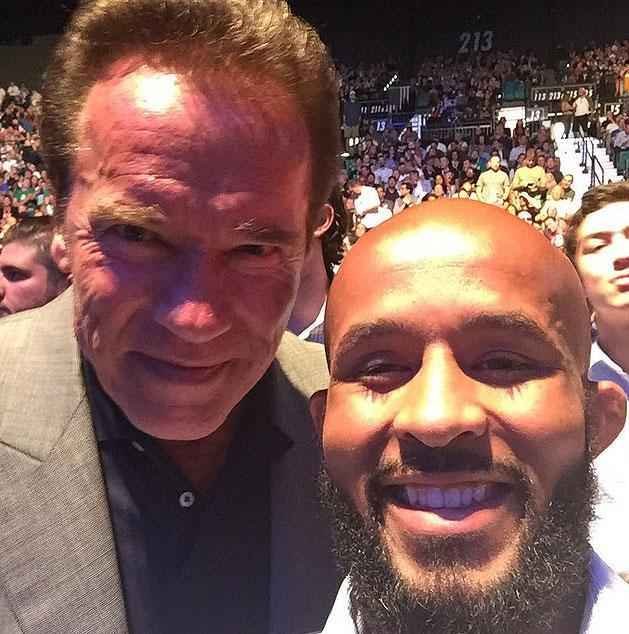 Arnold e Demetrious